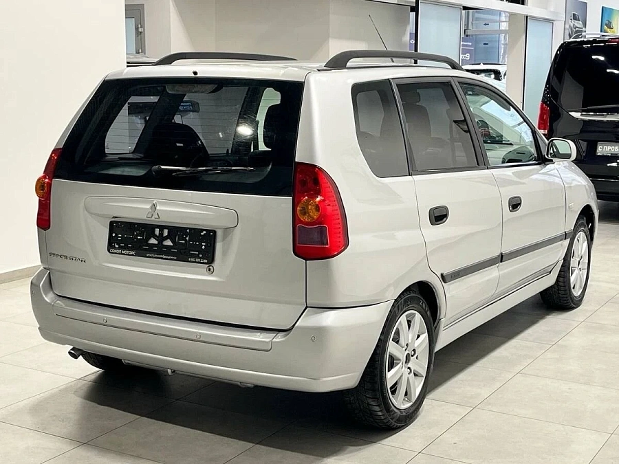 Mitsubishi Space Star, 2004г., передний привод, автомат