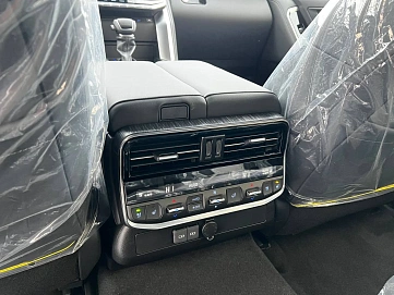 Toyota Land Cruiser, 2024г, полный привод, автомат