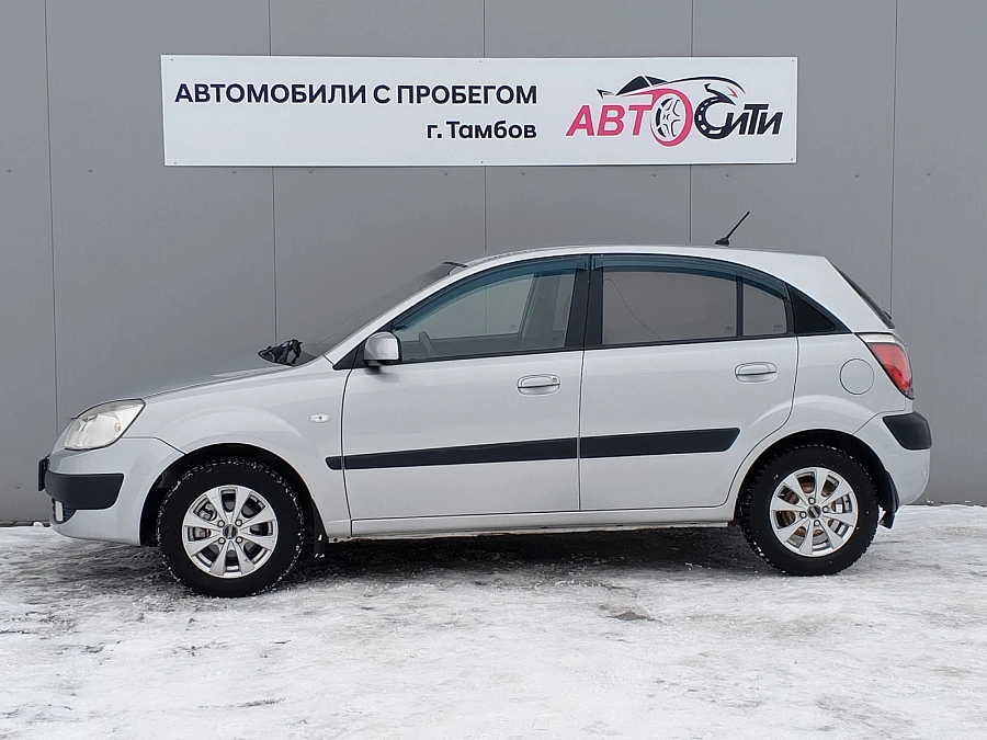 Kia Rio, 2009г., передний привод, автомат
