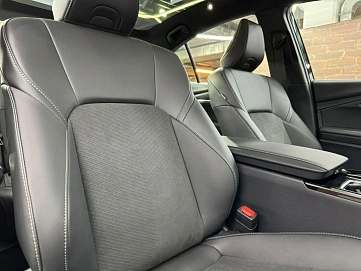 Toyota Camry, 2024г, передний привод, вариатор