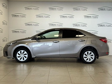 Toyota Corolla, 2013г, передний привод, автомат