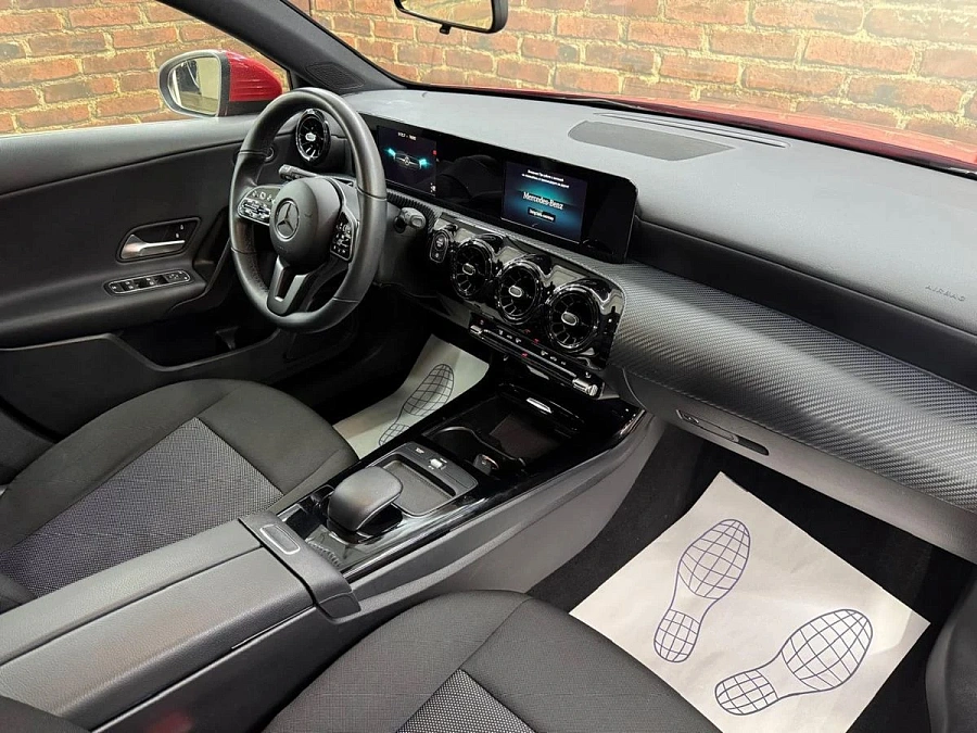 Mercedes-Benz A-Класс, 2019г., передний привод, робот