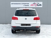 Volkswagen Tiguan, 2014г., передний привод, робот