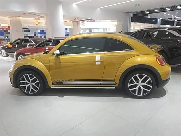Volkswagen Beetle, 2017г, передний привод, робот