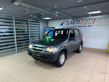 Chevrolet Niva, 2010г, полный привод, механика