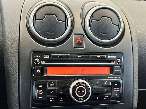 Nissan Qashqai, 2008г, передний привод, механика