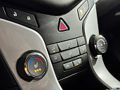 Chevrolet Cruze, 2014г., передний привод, механика