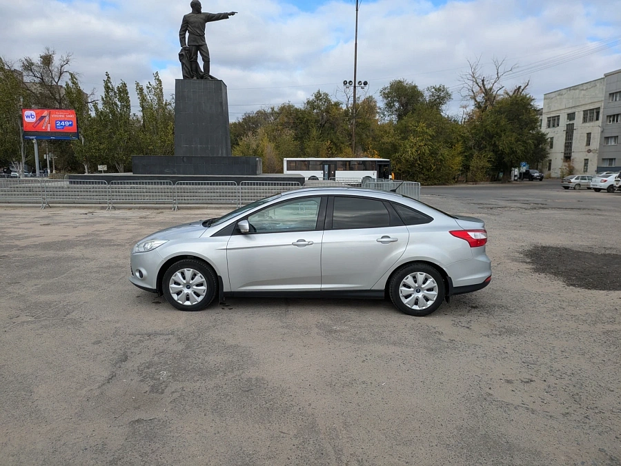 Ford Focus, 2012г., передний привод, механика