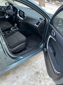 Kia Ceed, 2022г, передний привод, автомат