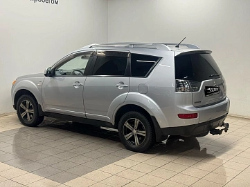 Mitsubishi Outlander, 2008г, полный привод, автомат