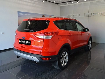 Ford Kuga, 2014г, передний привод, автомат