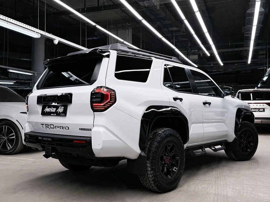 Toyota 4Runner, 2025г., полный привод, автомат