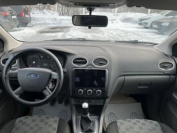 Ford Focus, 2005г, передний привод, механика