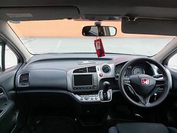Honda Stream, 2008г, передний привод, автомат