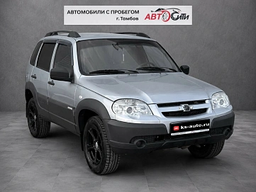 Chevrolet Niva, 2016г, полный привод, механика