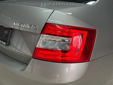 Skoda Octavia, 2016г, передний привод, робот