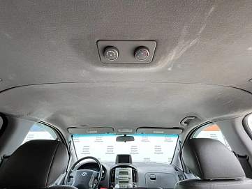 Hyundai Grand Starex, 2011г., задний привод, автомат