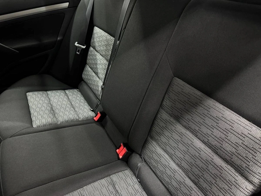 Skoda Octavia, 2011г., передний привод, робот