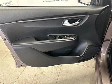 Kia Rio, 2018г, передний привод, автомат