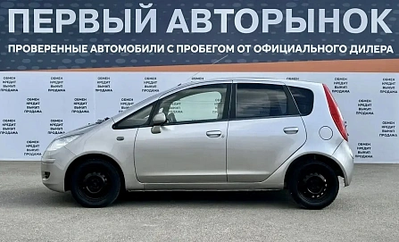 Mitsubishi Colt, 2004г, передний привод, автомат