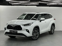 Toyota Highlander, 2025г, полный привод, автомат