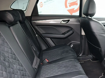 Haval Jolion, 2021г, передний привод, робот