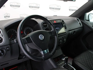 Volkswagen Tiguan, 2008г, полный привод, автомат