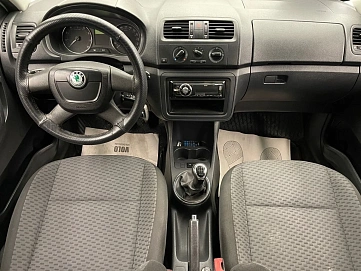 Skoda Fabia, 2011г, передний привод, механика
