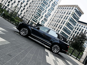Bentley Bentayga, 2024г, полный привод, автомат