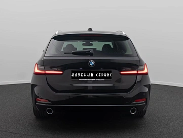 BMW 3 серии, 2022г, задний привод, автомат