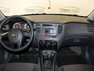 Kia Rio, 2010г, передний привод, механика