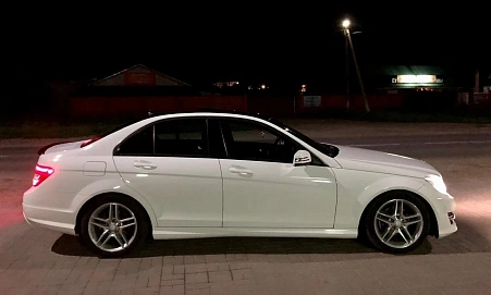 Mercedes-Benz C-Класс, 2012г, задний привод, автомат