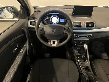 Renault Megane, 2011г, передний привод, автомат