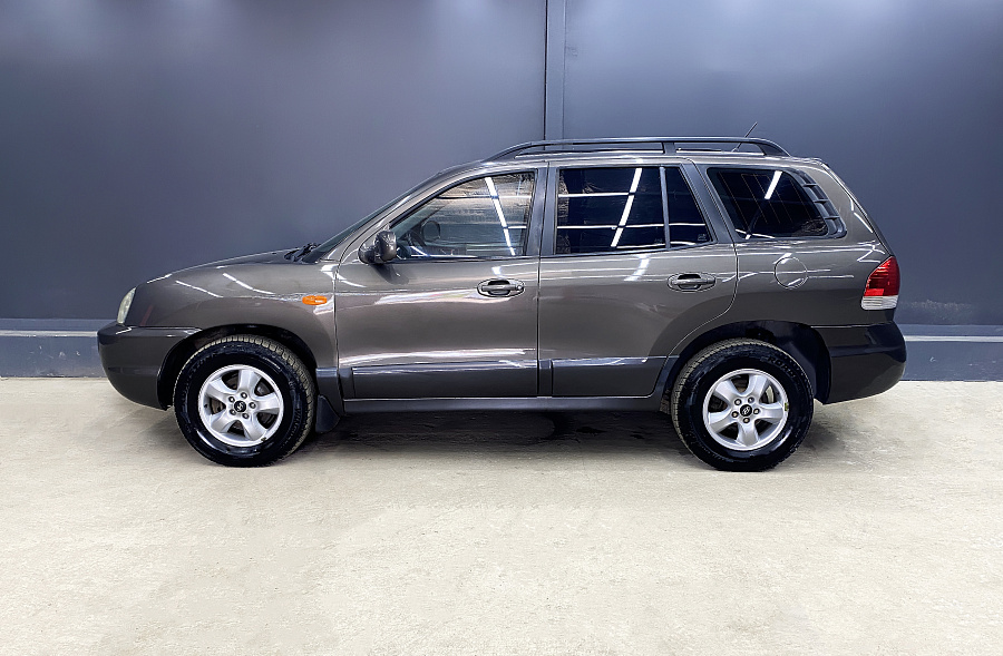 Hyundai Santa Fe, 2004г., полный привод, механика