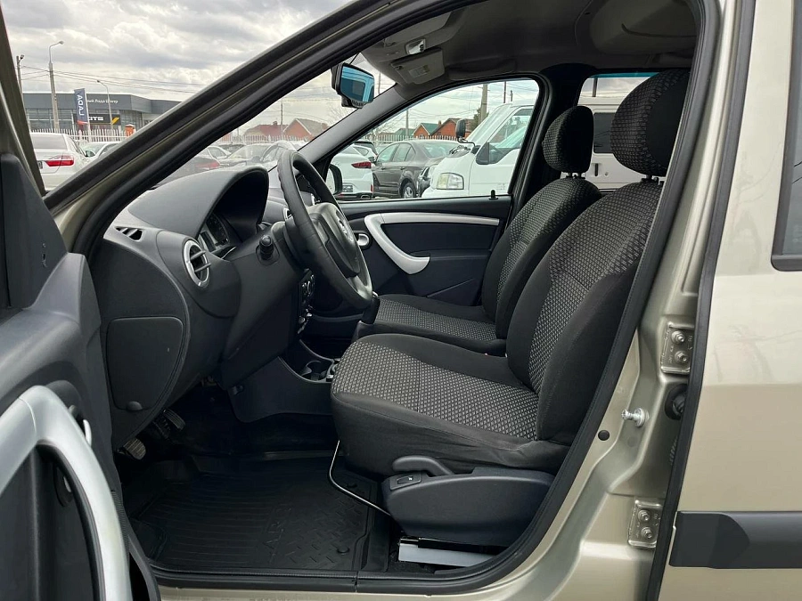 Lada (ВАЗ) Largus, 2015г., передний привод, механика