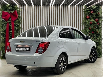 Chevrolet Aveo, 2012г, передний привод, механика