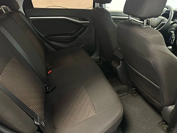 Lada (ВАЗ) Vesta, 2019г, передний привод, механика