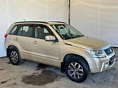 Suzuki Grand Vitara, 2011г., полный привод, механика