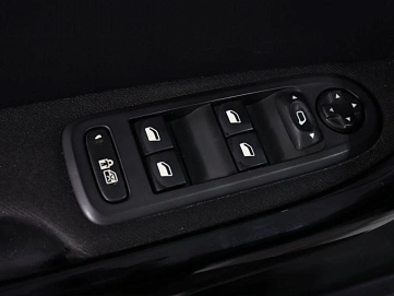 Peugeot 308, 2011г, передний привод, механика