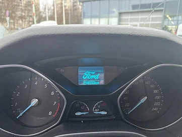 Ford Focus, 2014г, передний привод, механика