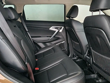 Geely Atlas, 2019г, передний привод, автомат