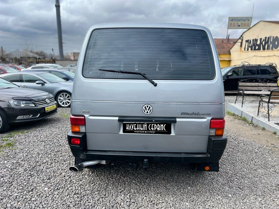 Volkswagen Multivan, 1992г., передний привод, механика