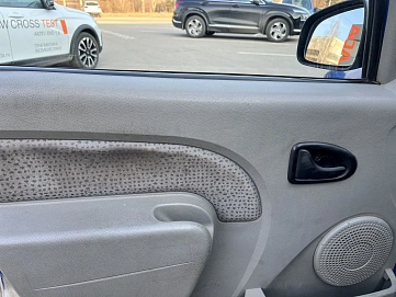 Renault Logan, 2005г, передний привод, механика