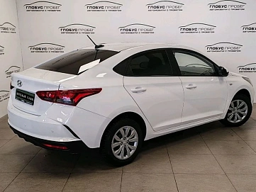 Hyundai Solaris, 2021г, передний привод, автомат