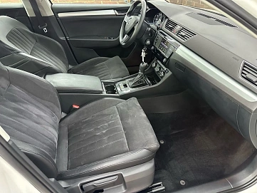 Skoda Superb, 2016г, передний привод, робот