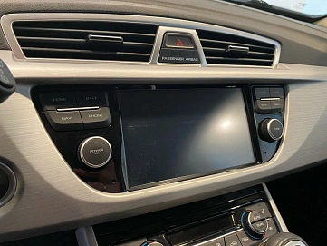 Geely Atlas, 2019г, передний привод, автомат
