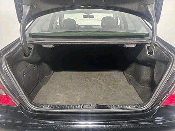 Mercedes-Benz E-Класс, 2005г, задний привод, автомат