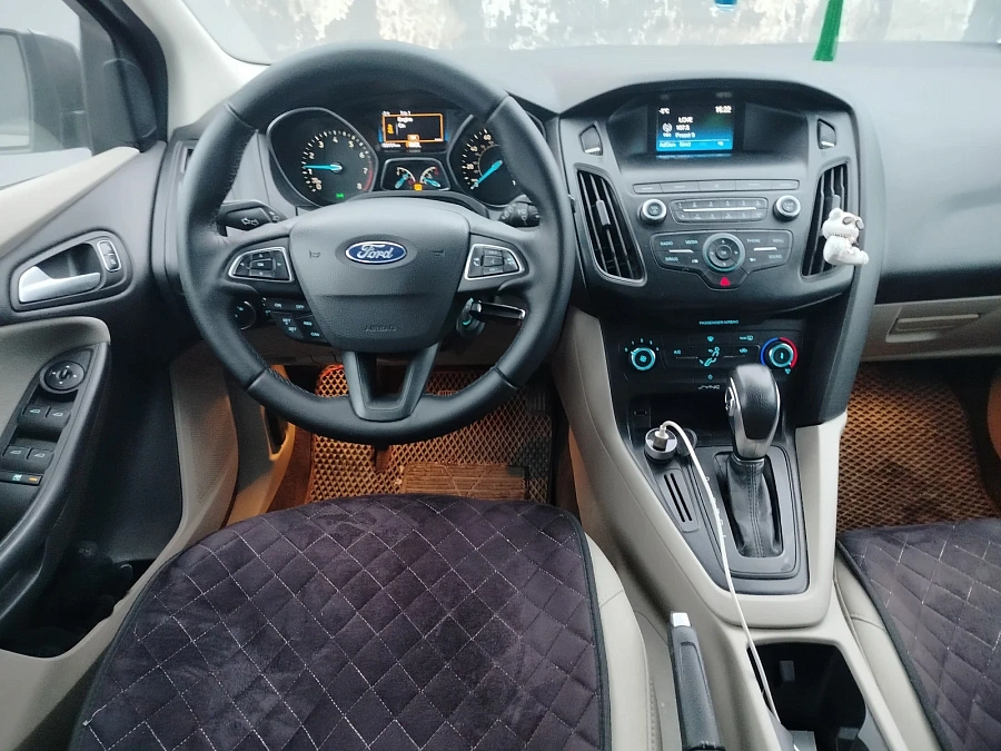 Ford Focus, 2017г., передний привод, робот
