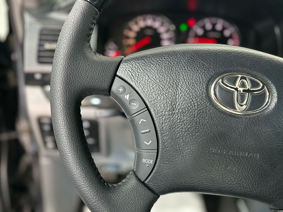 Toyota , 2008г., передний привод, автомат