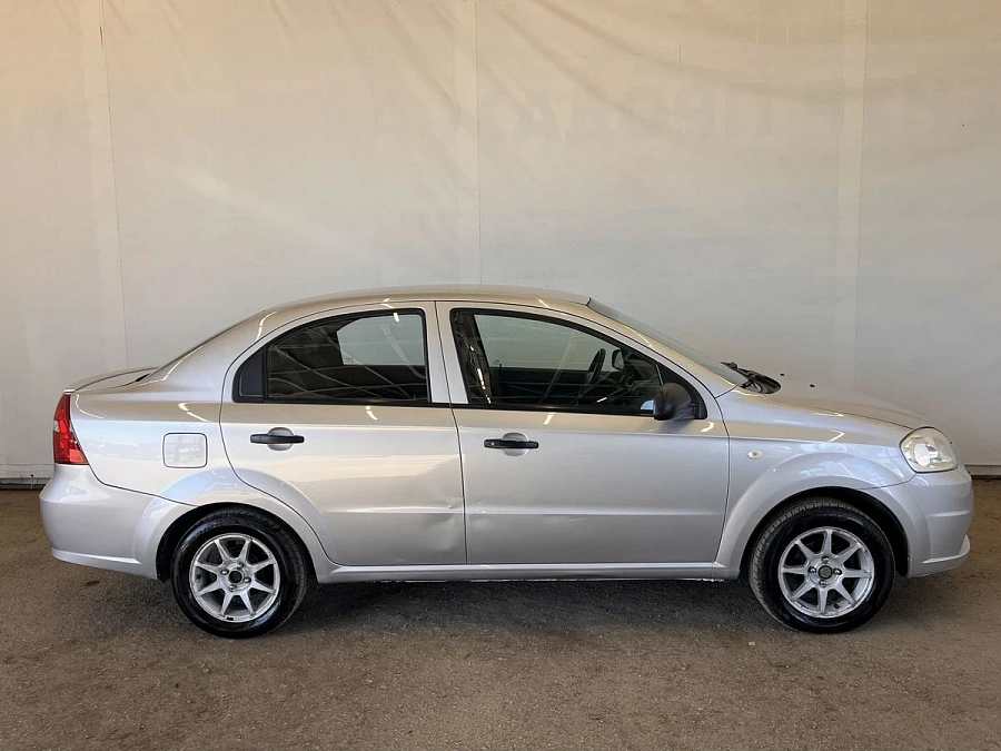 Chevrolet Aveo, 2011г., передний привод, механика